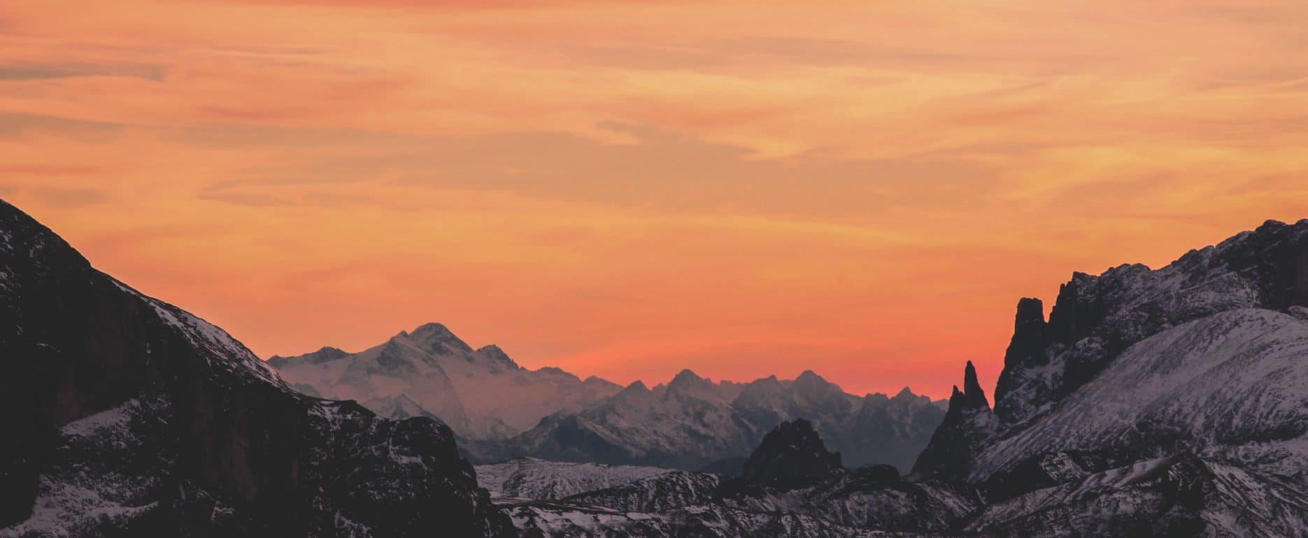 alessandro-sacchi-NUFnfYd09iI-unsplash